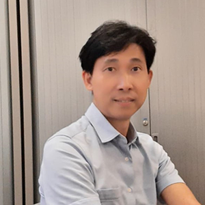 Dr Charles CHOW Kin Man